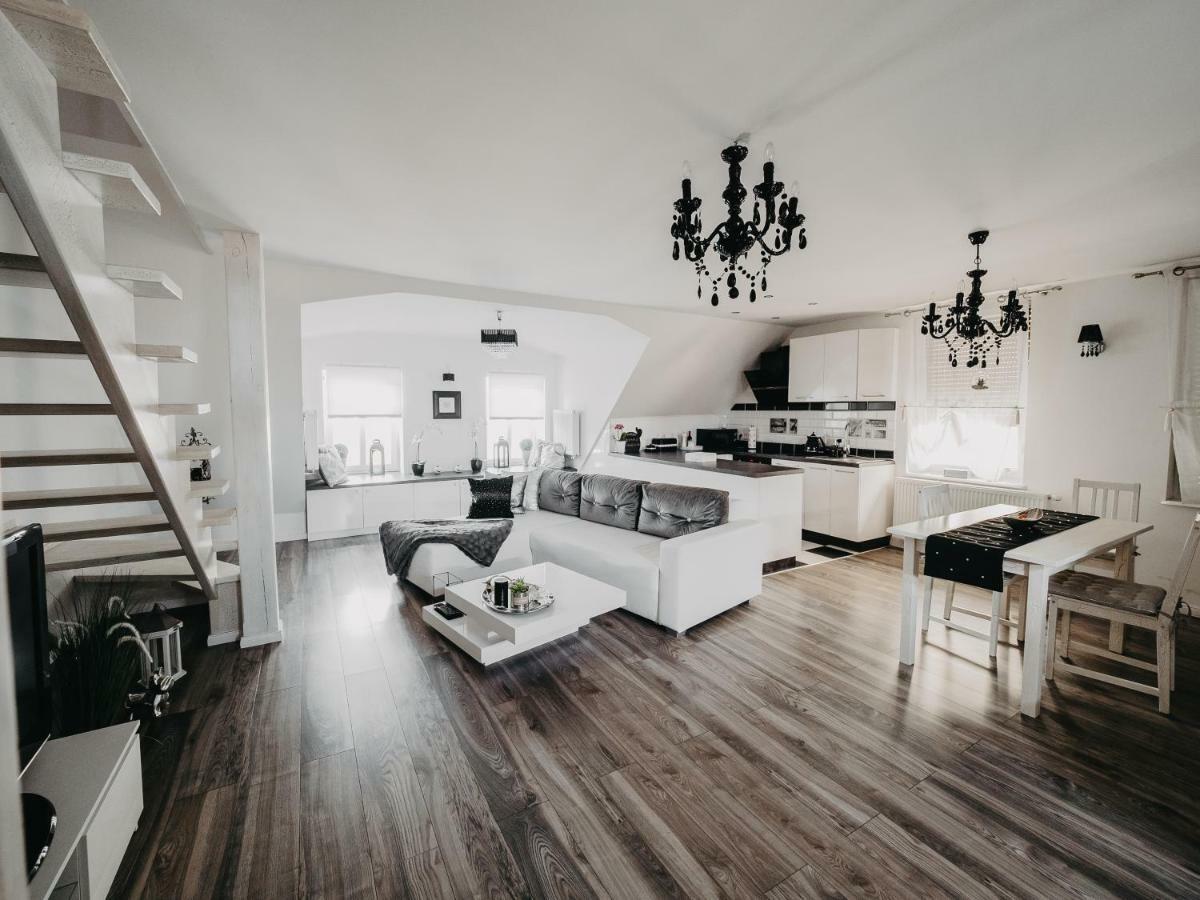 Pniewy  Apartament Rynek Pniewy מראה חיצוני תמונה
