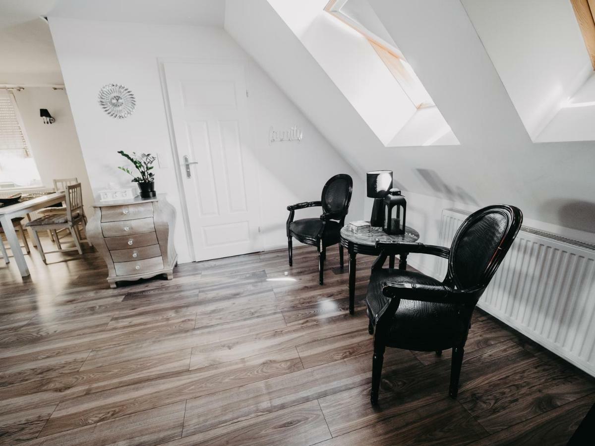 Pniewy  Apartament Rynek Pniewy מראה חיצוני תמונה